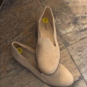 Dr scholl’s Tan Flats Comfortable Slip-On Loafers